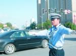 創建文明城 交警辛苦了