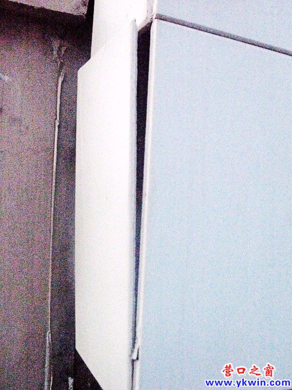 營口電力五大門收費站門臉‘毀了容’
