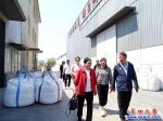 大石橋：作家進企業
