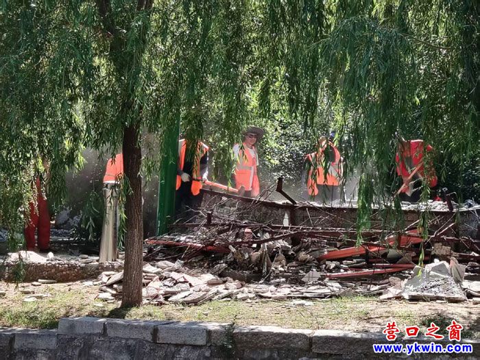 營口市人民公園塌亭沒了